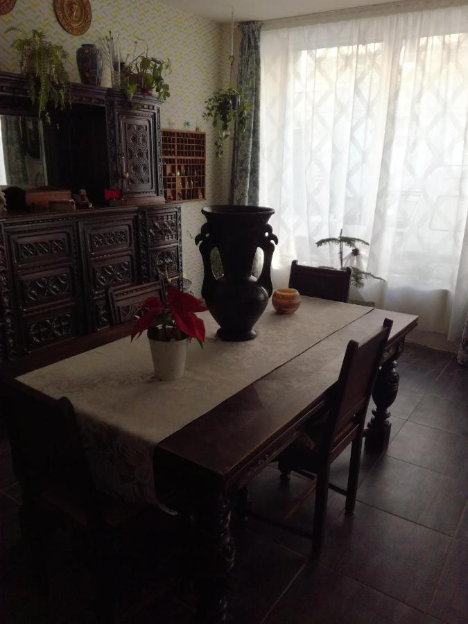 Chez Lorette Mauzé-sur-le-Mignon Exteriör bild